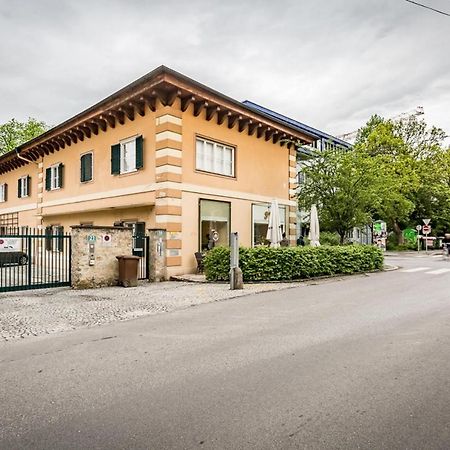 Red Flat By Grazrentals Direct By University & Free Parking Buitenkant foto